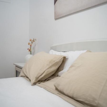 Bonito Piso En San Ildefonso - Centro Apartment เฮน ภายนอก รูปภาพ
